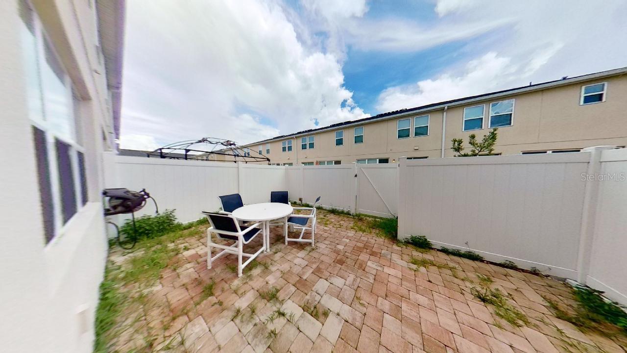 5119 Killarney Way Property Photo 23