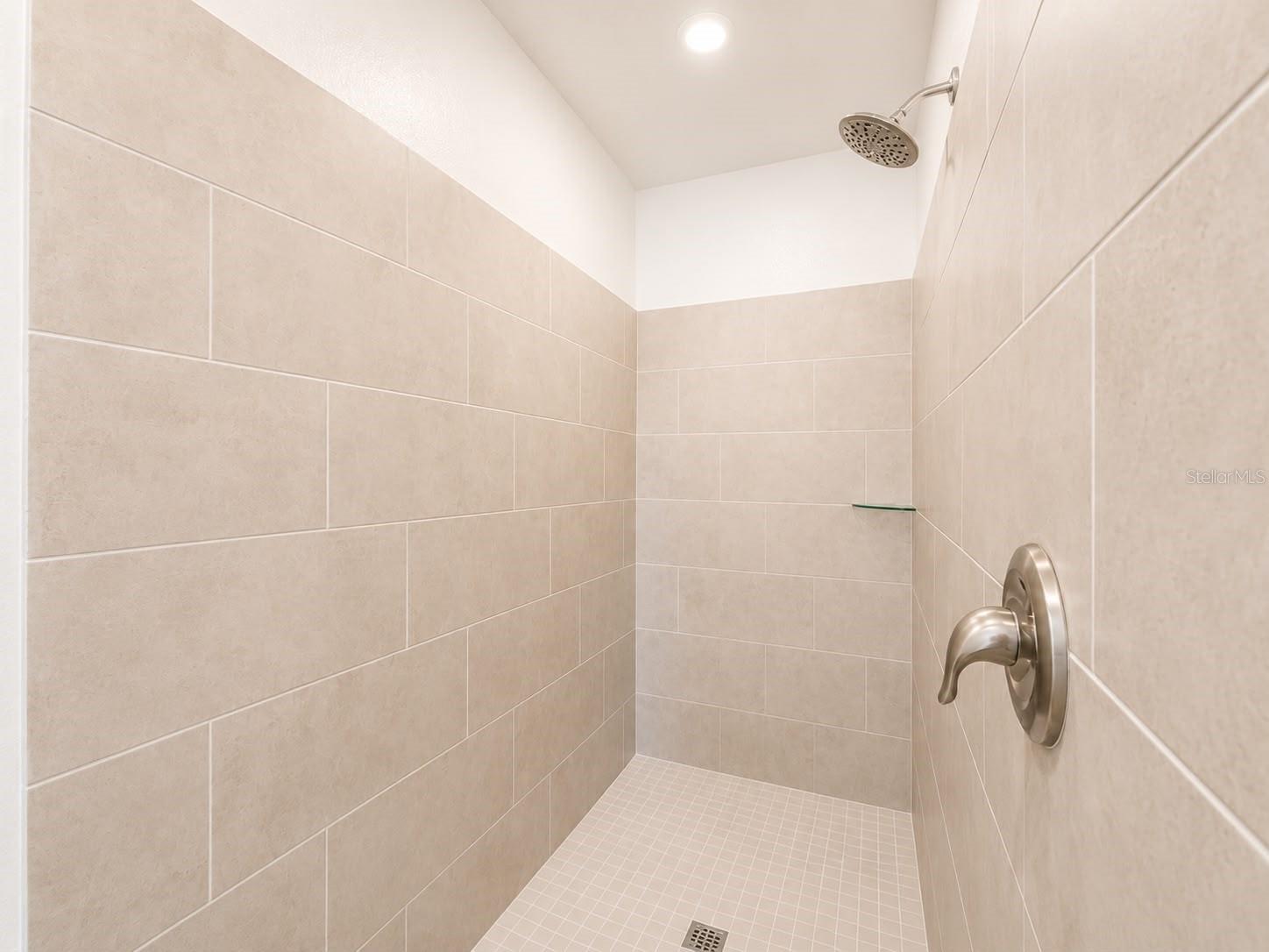 644 Ruth Ave Property Photo 14