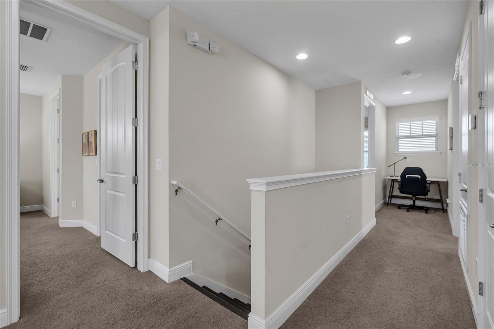 7685 Fairfax Dr Property Photo 17