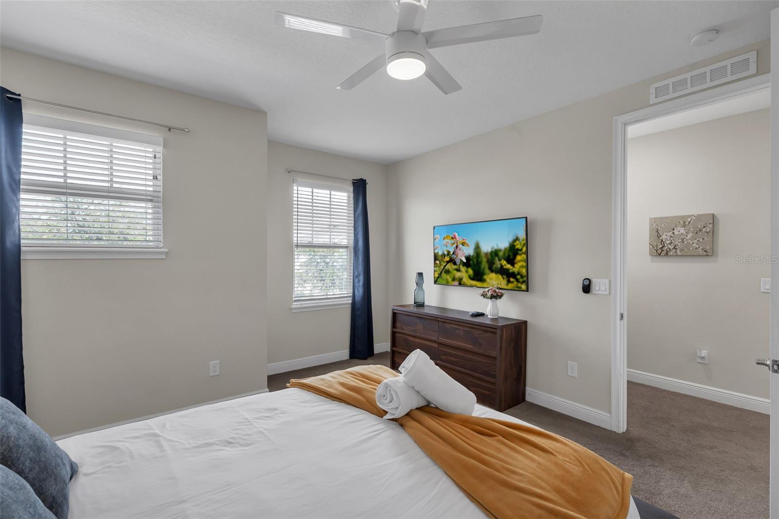 7685 Fairfax Dr Property Photo 31
