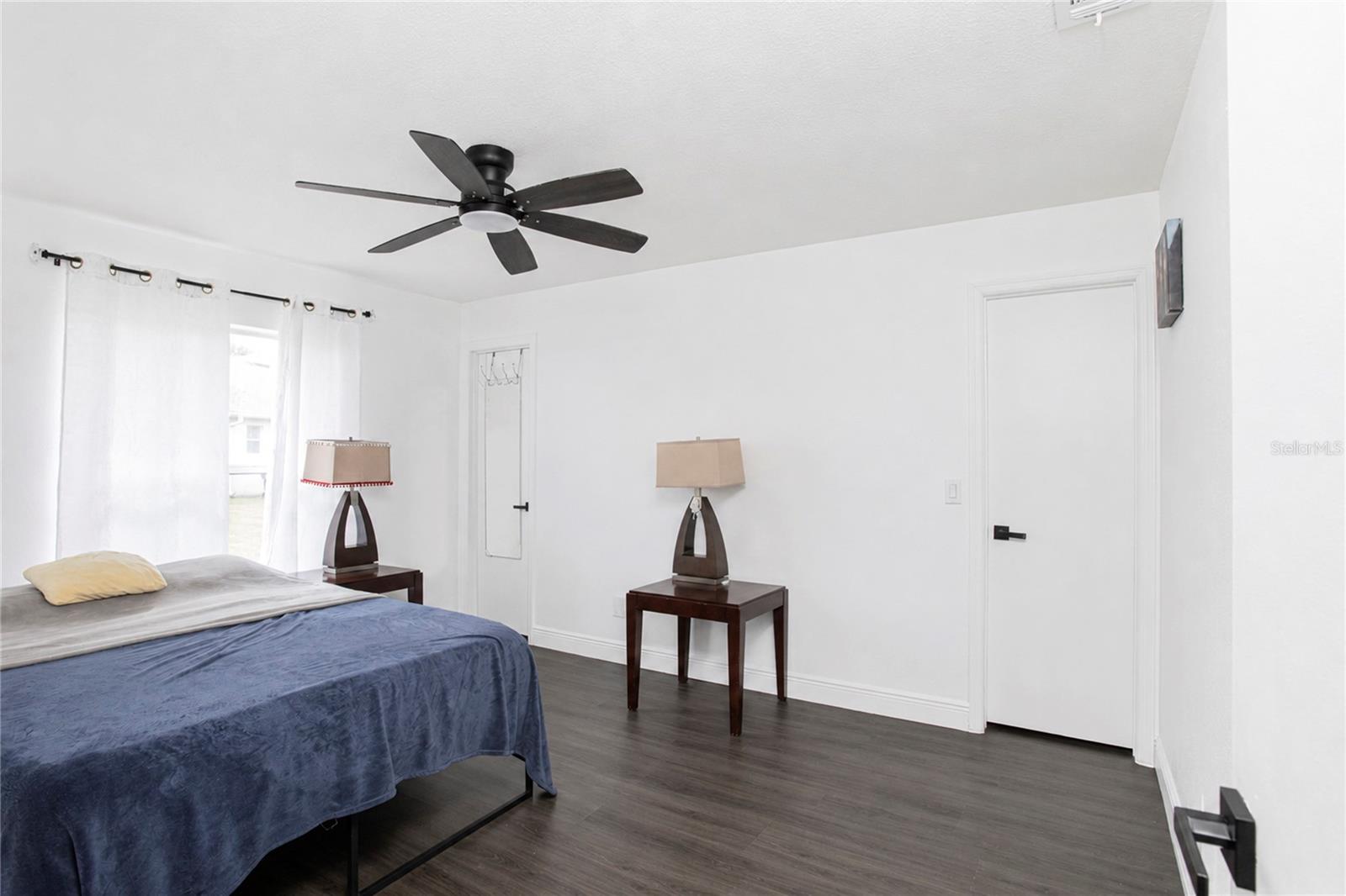 14431 Island Cove Dr Property Photo 18