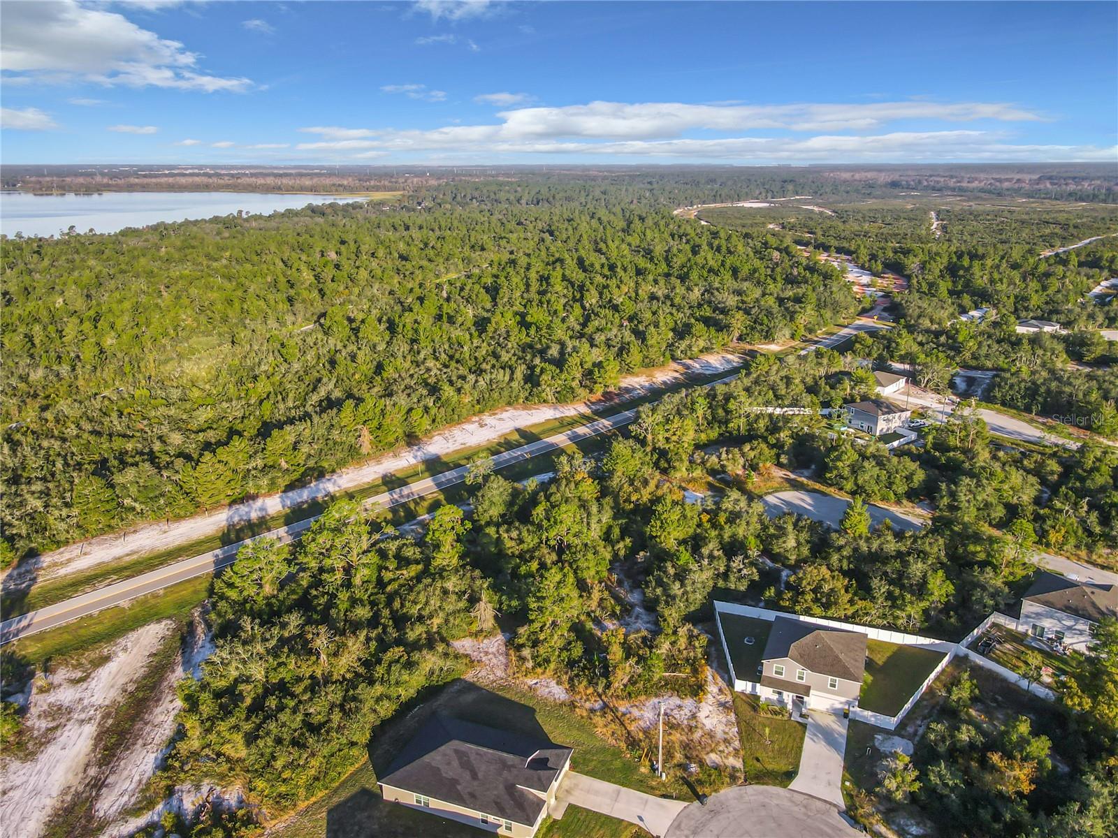 1257 Amazon Ln Property Photo 5