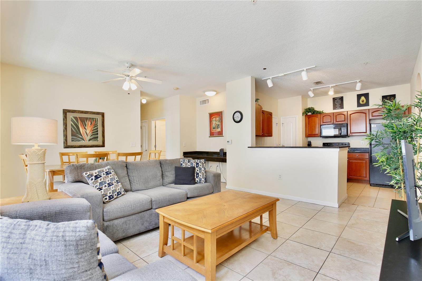 5255 Cane Island Loop #204 Property Photo 11