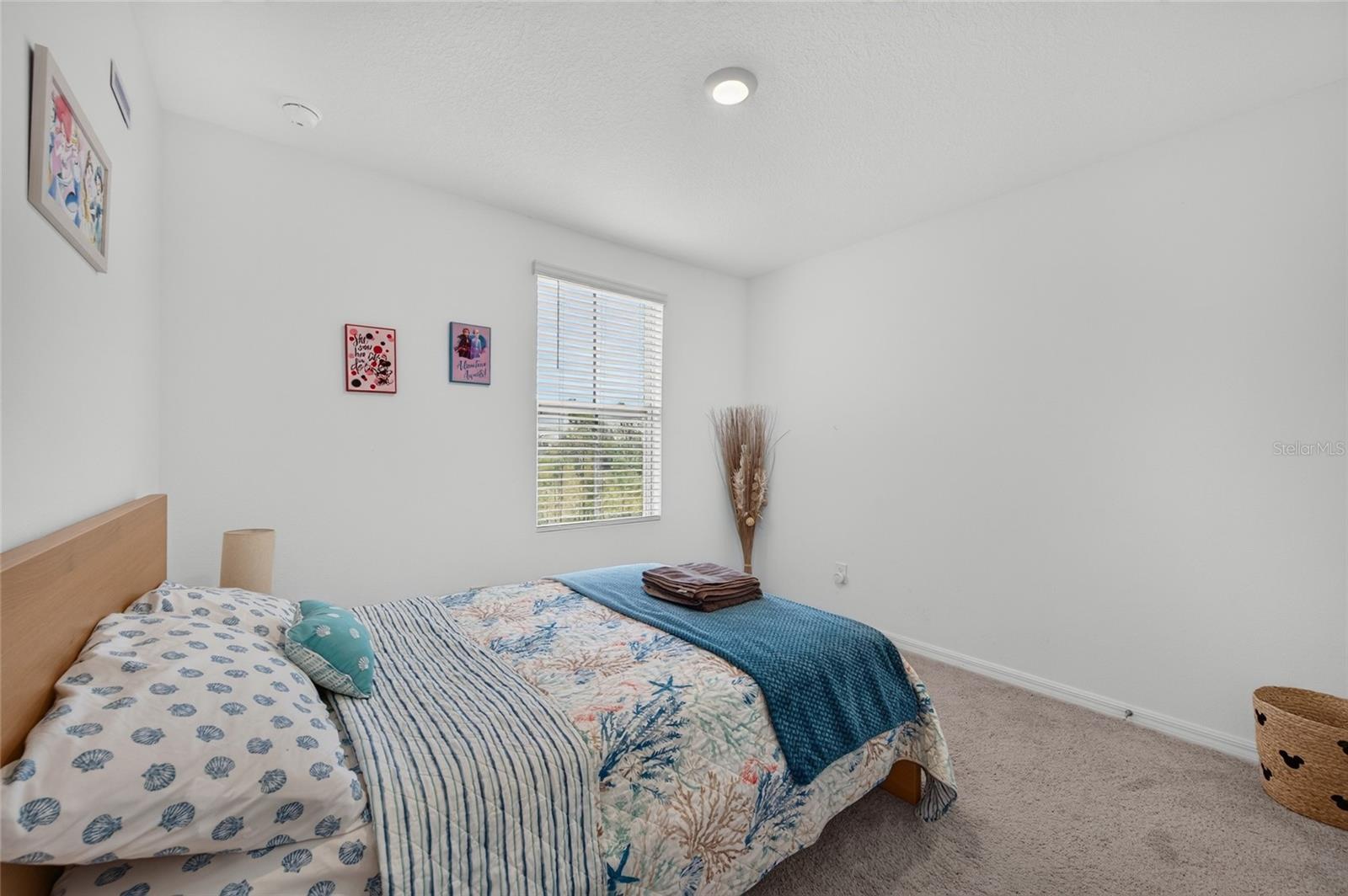 864 Longboat Dr Property Photo 23