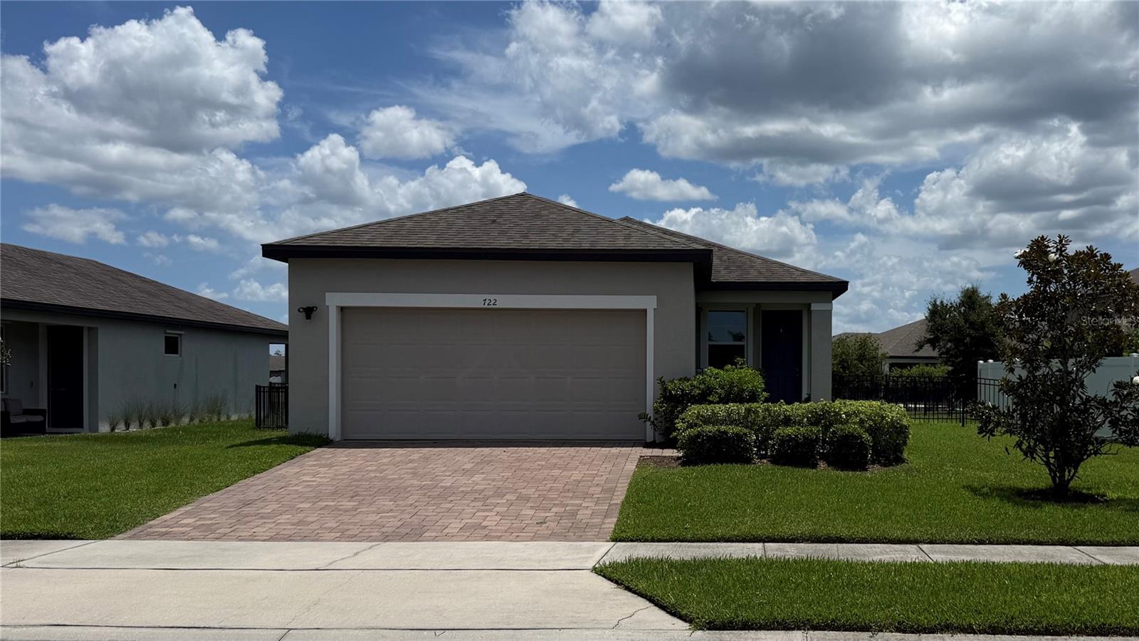 722 LADYFISH LN