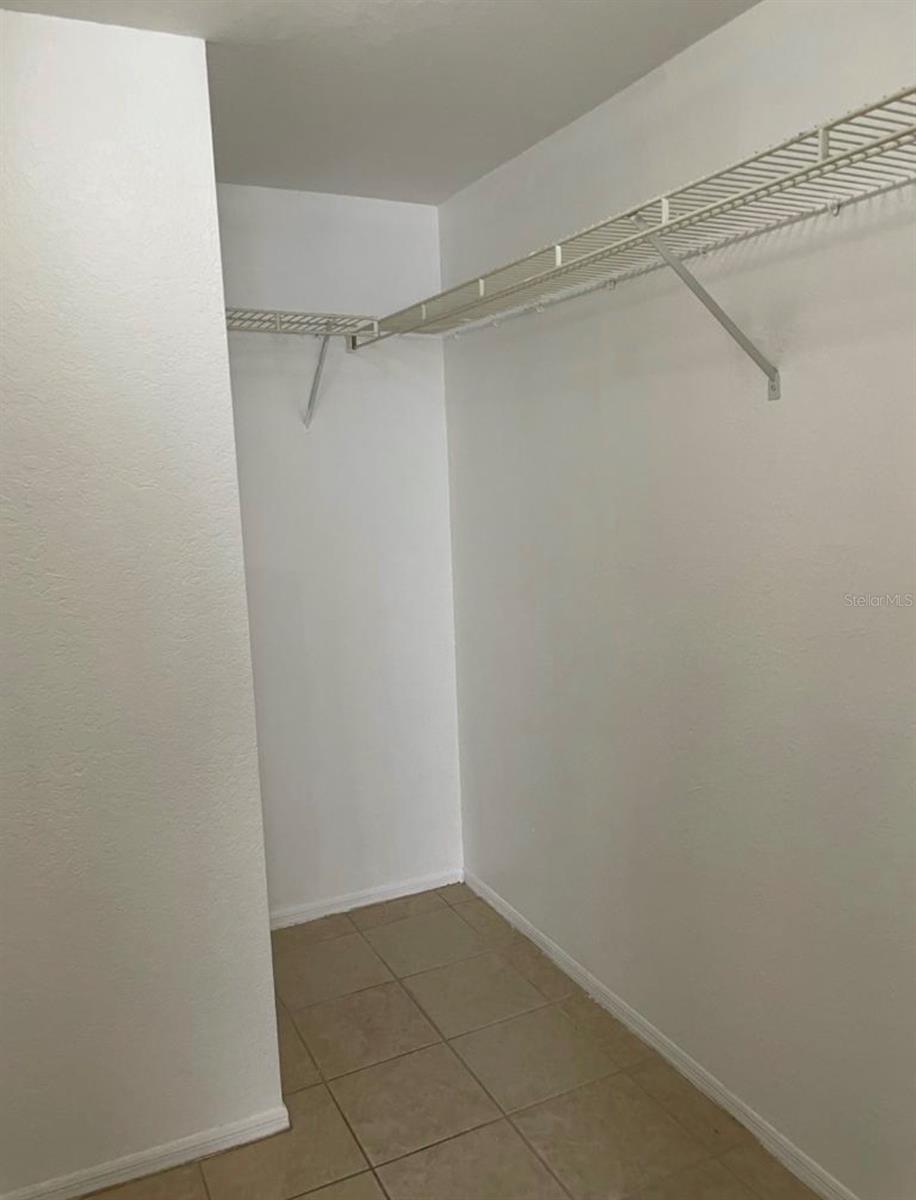 827 Camargo Way #112 Property Photo 11