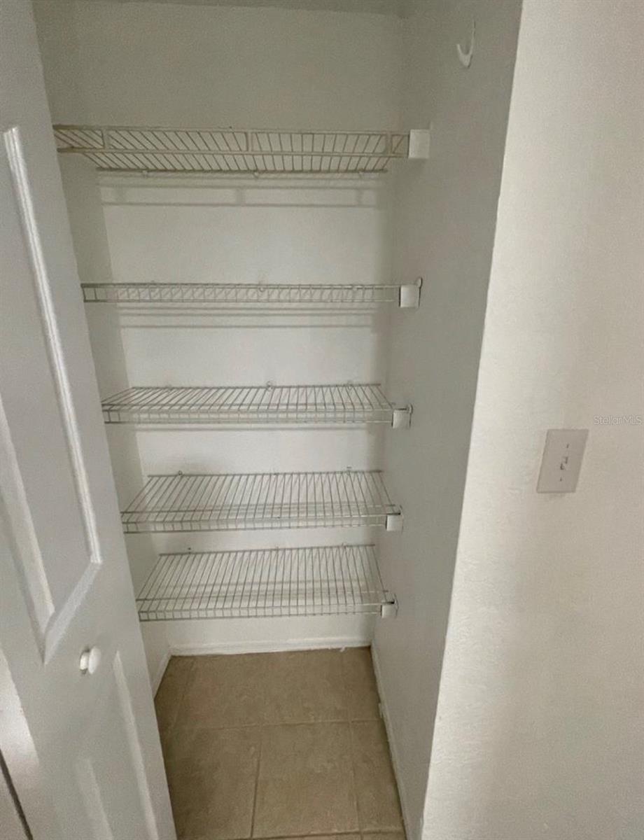 827 Camargo Way #112 Property Photo 12