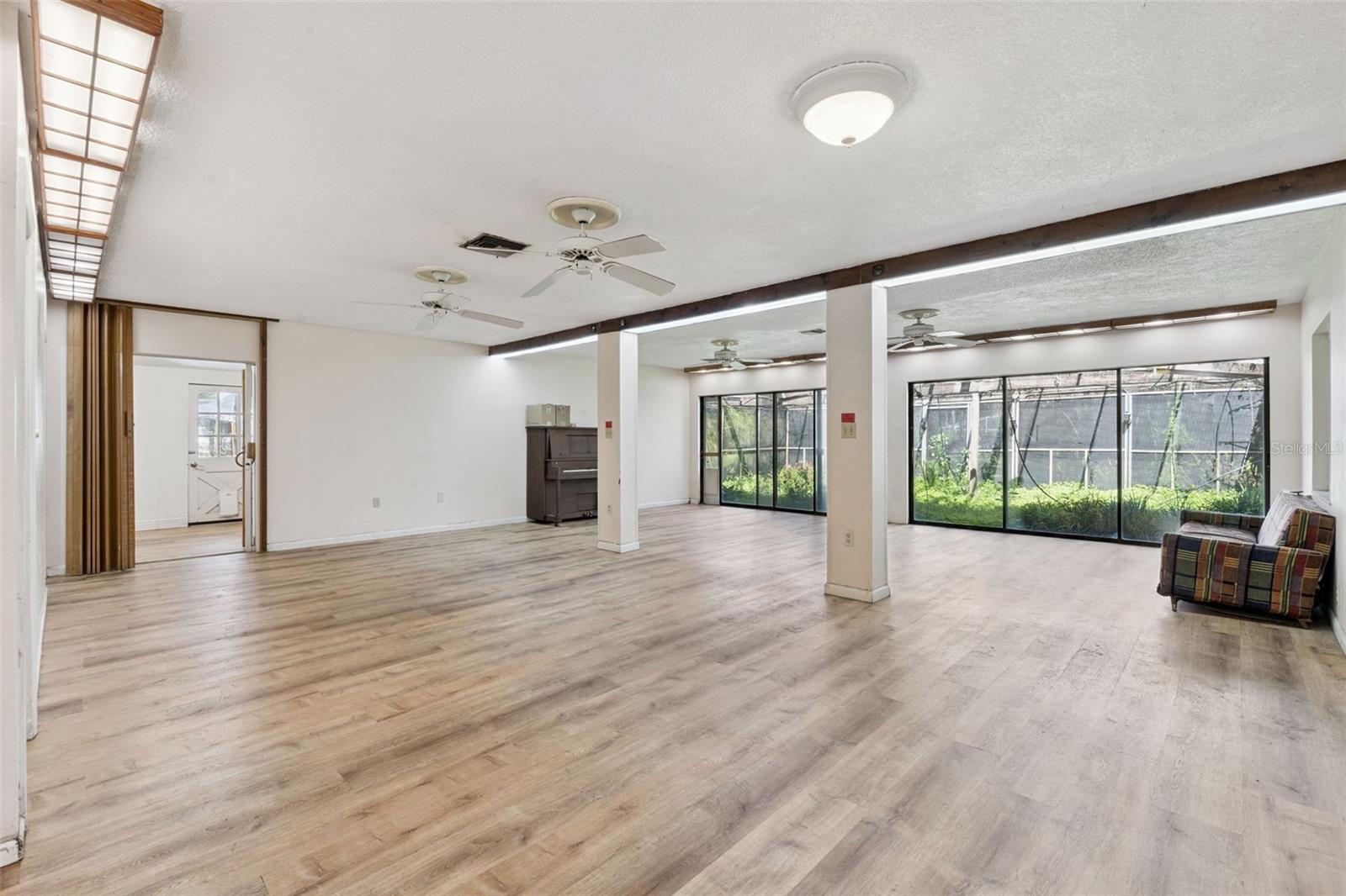 1730 Neptune Rd Property Photo 16