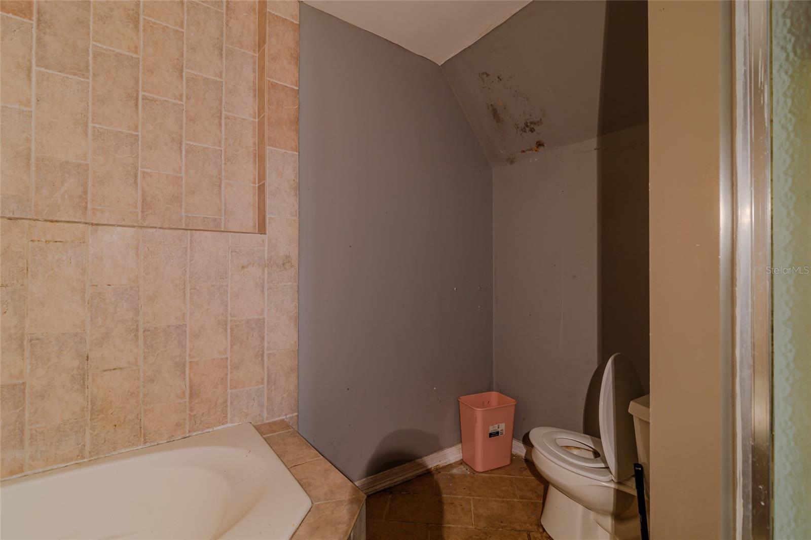 5238 Nw 65th St Property Photo 24