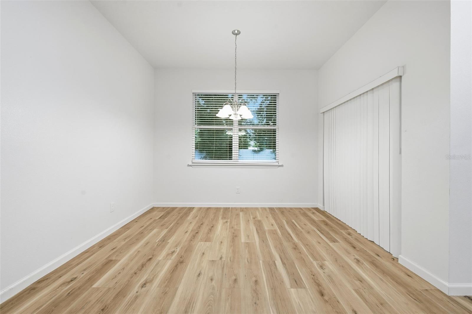 1046 Williams St Property Photo 10