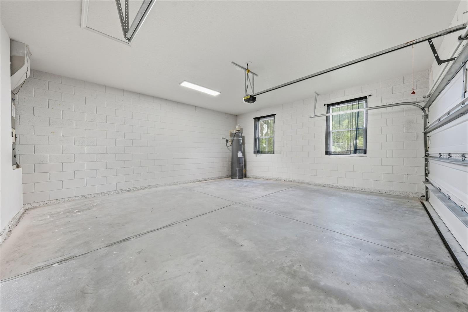 1046 Williams St Property Photo 29
