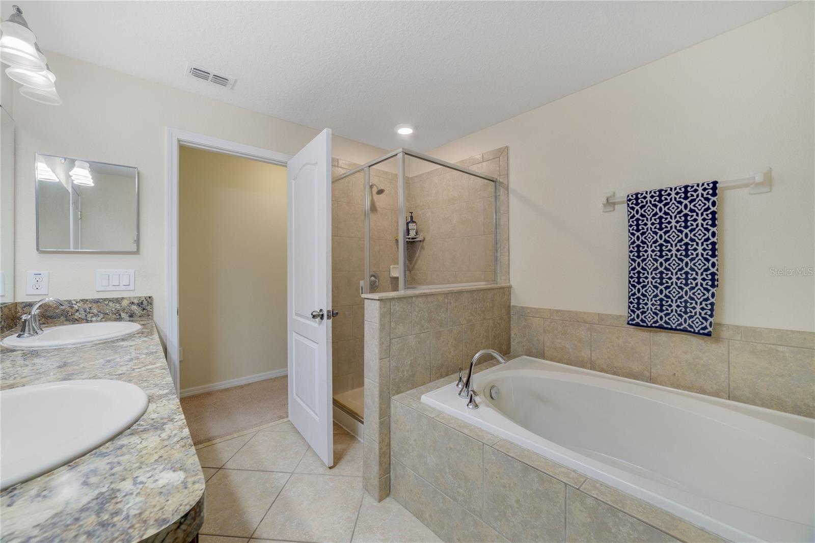 3349 Rodrick Cir Property Photo 14
