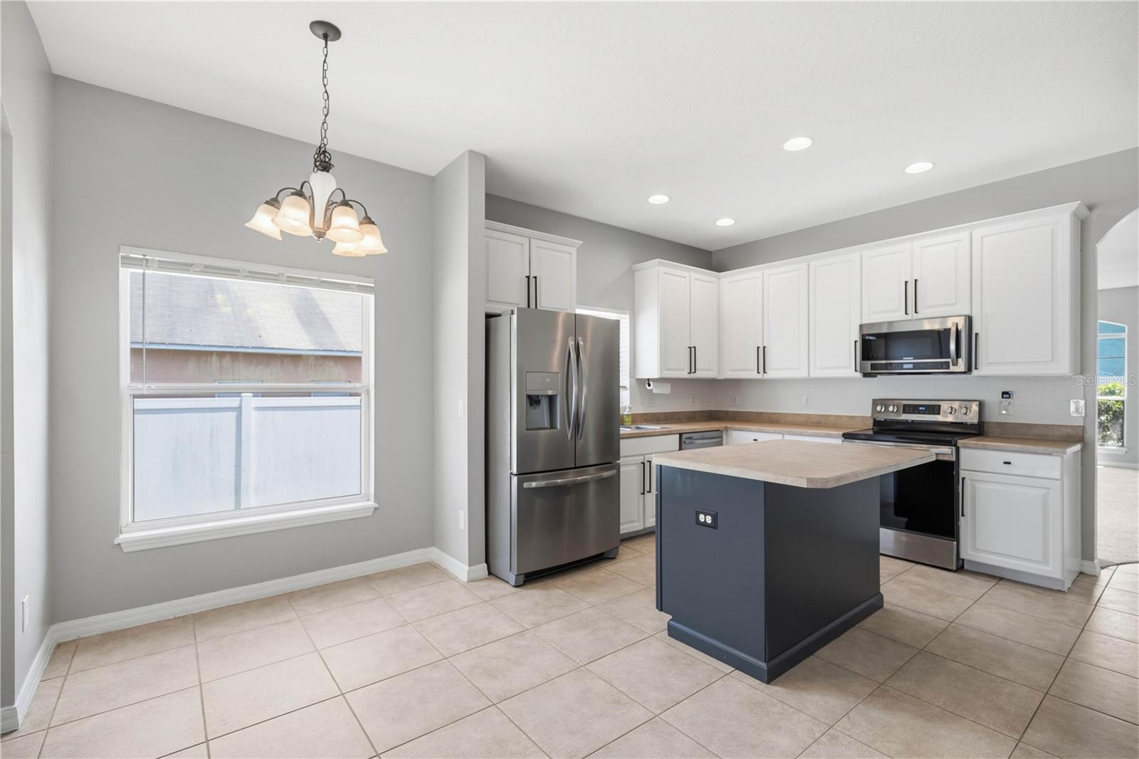 7933 Rex Hill Trl Property Photo 11