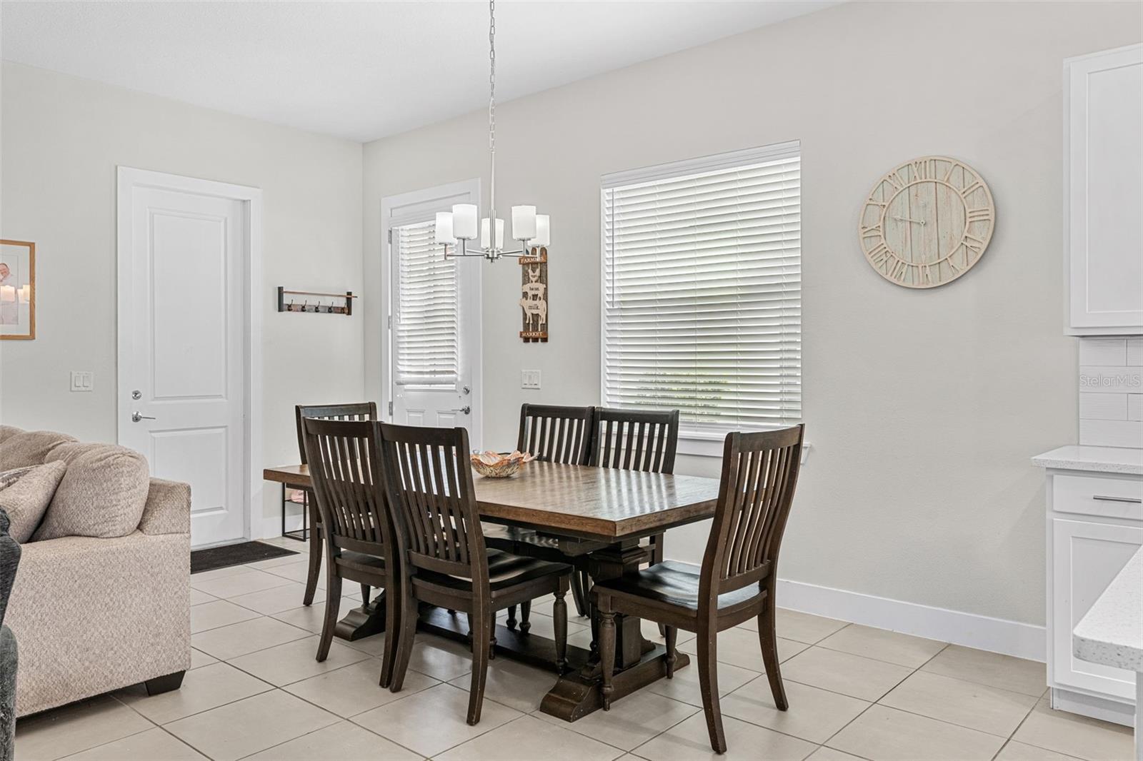 1445 Brookdale Ct Property Photo 12