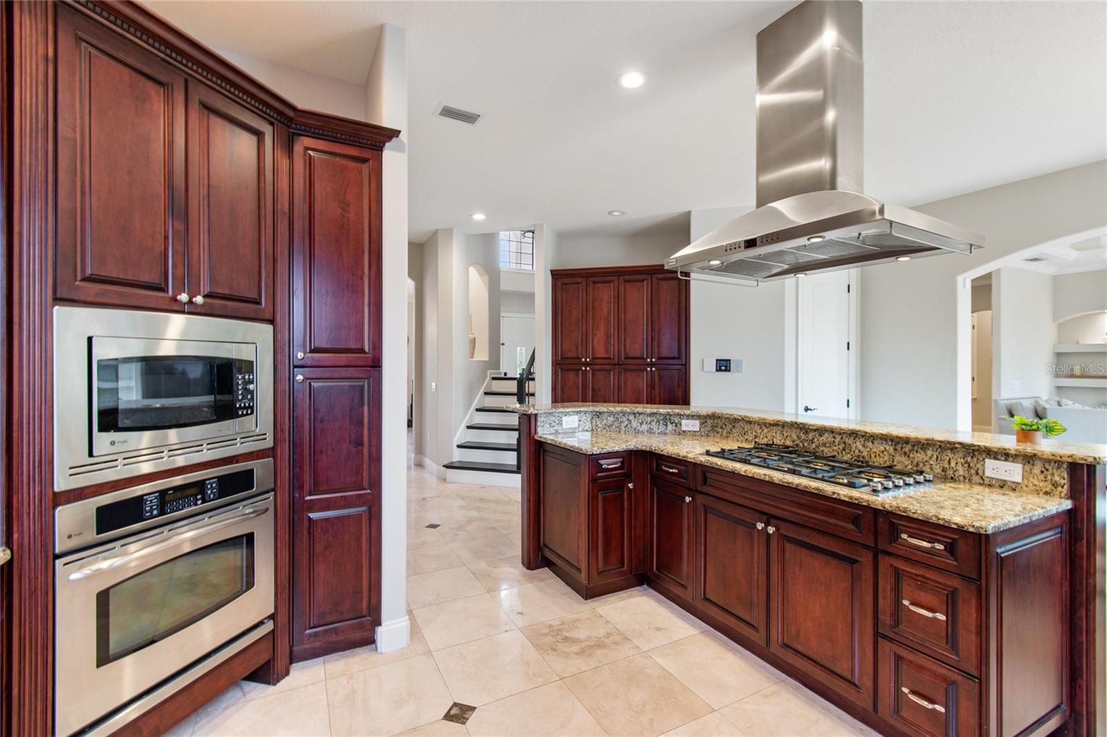 11419 Cypress Hill St Property Photo 8
