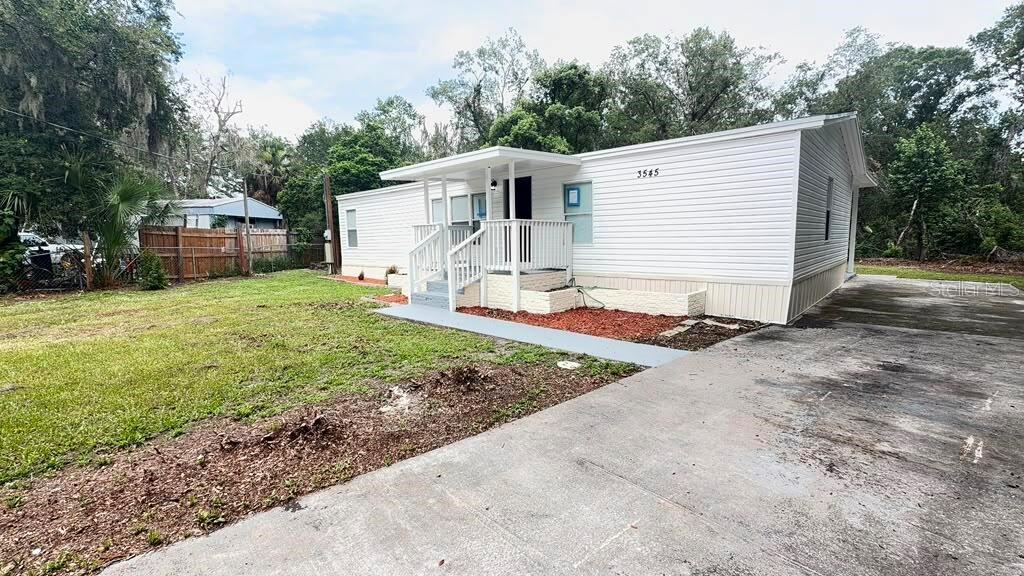 3545 Shady Brooke Ct Property Photo 2