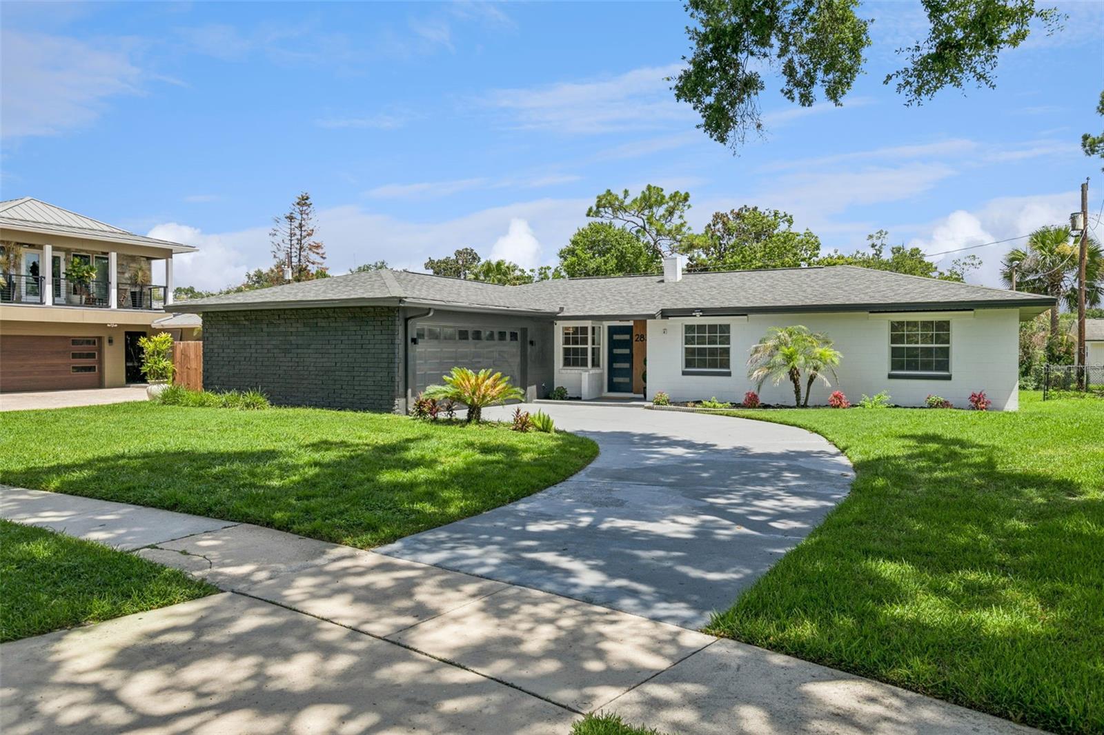 2833 Prince John Rd Property Photo 3