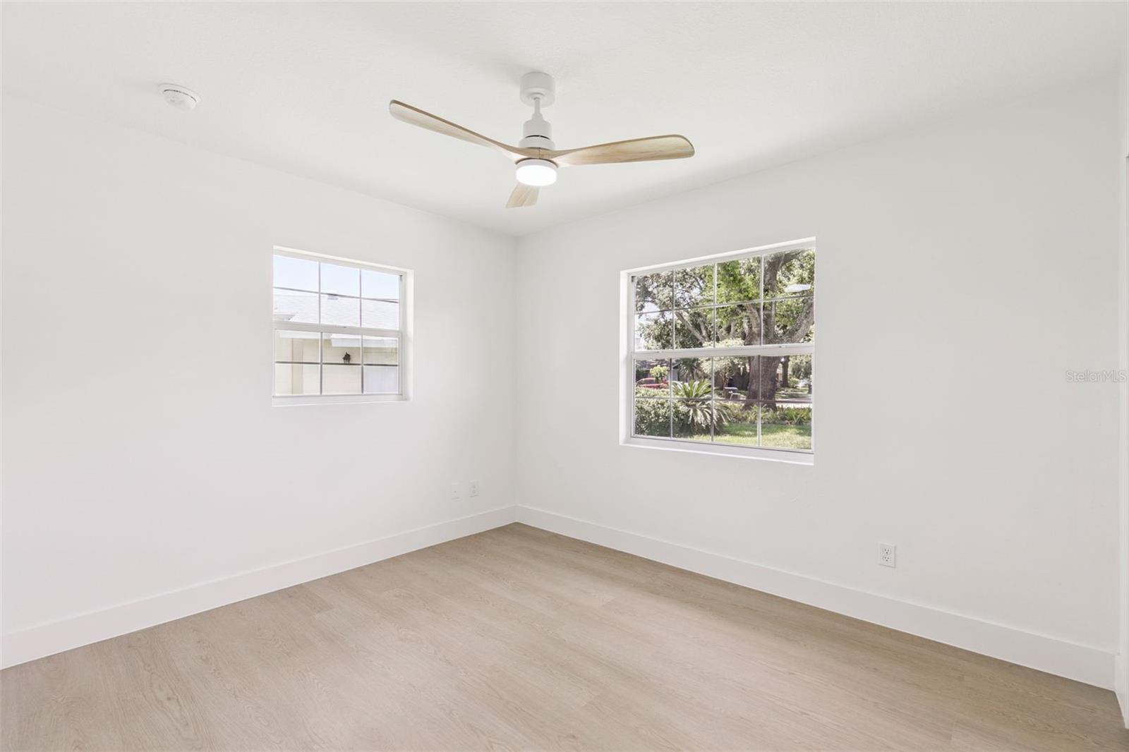 2833 Prince John Rd Property Photo 15