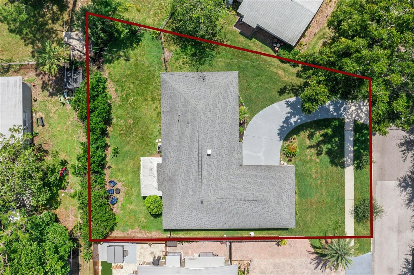 2833 Prince John Rd Property Photo 27