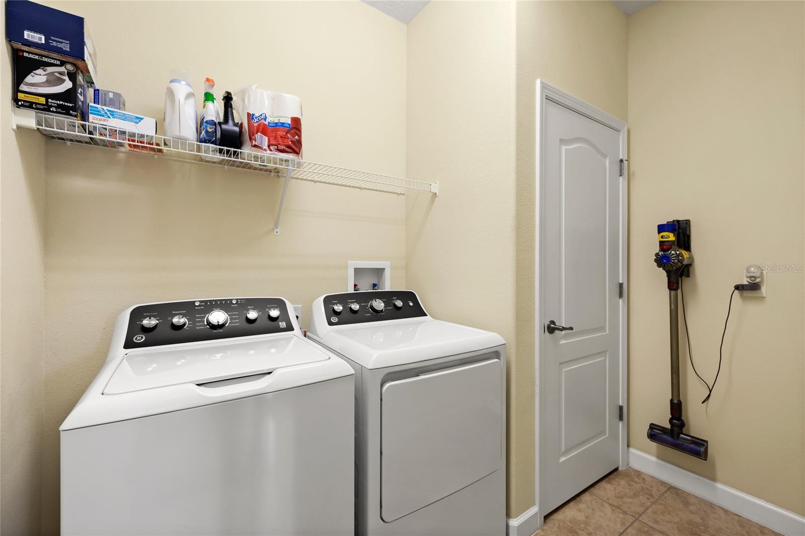 3801 Serena Ln Property Photo 38