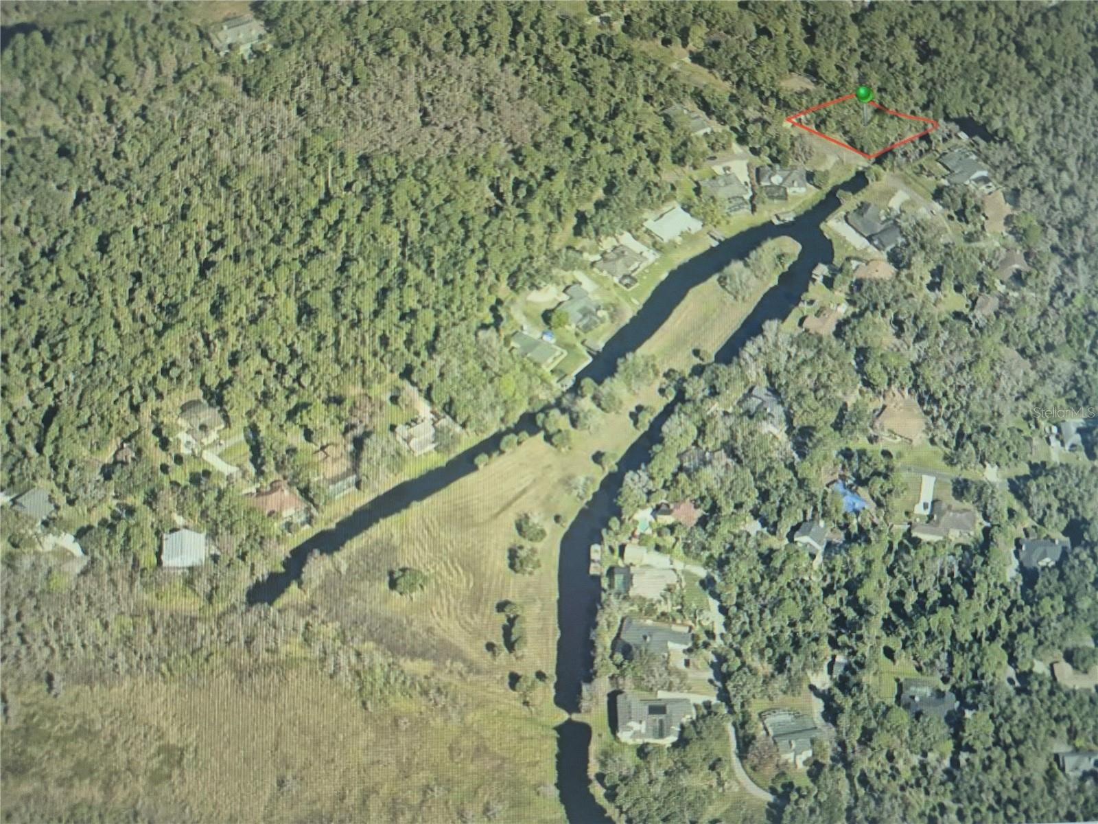 1233 Oleander St Property Photo 4
