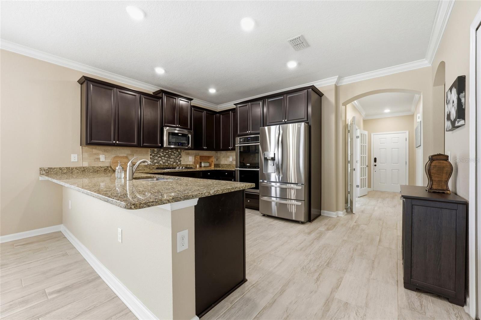 2408 Las Calinas Blvd Property Photo 10