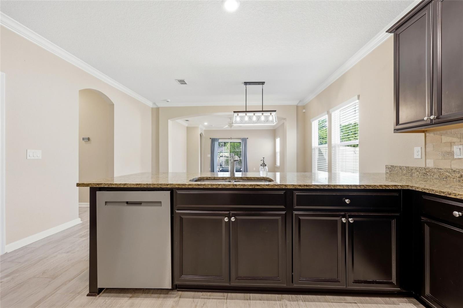 2408 Las Calinas Blvd Property Photo 12