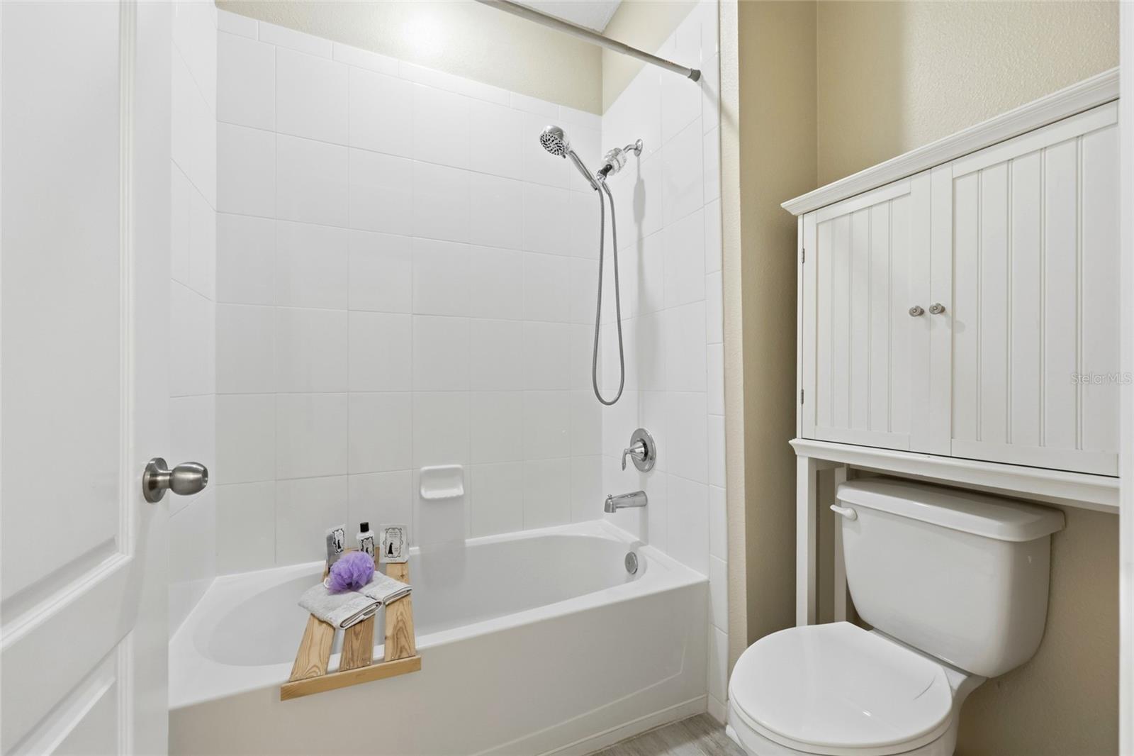 2408 Las Calinas Blvd Property Photo 30