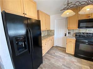 1409 Madrid Way Property Photo 5