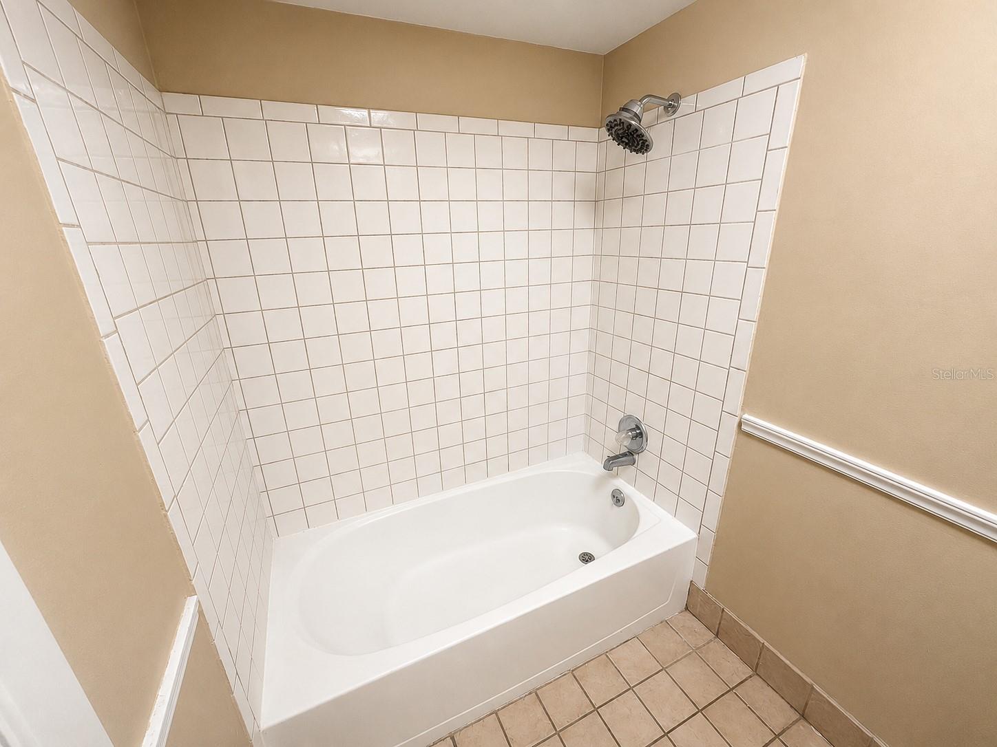 1409 Madrid Way Property Photo 11