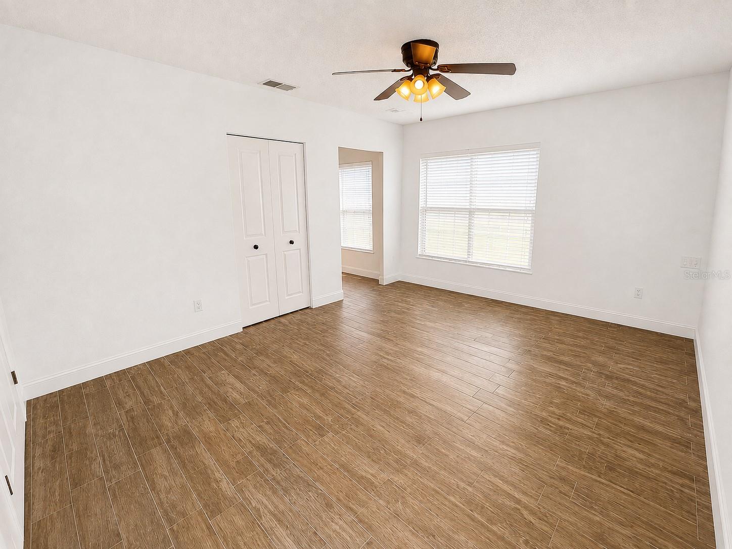 1409 Madrid Way Property Photo 13