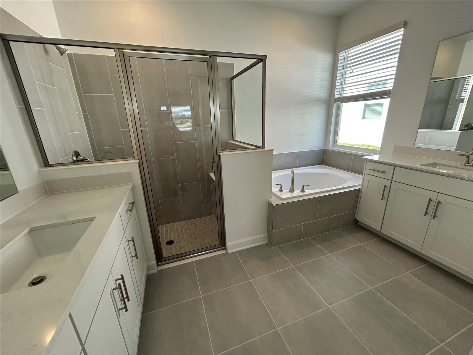 3008 Ella Way Property Photo 17