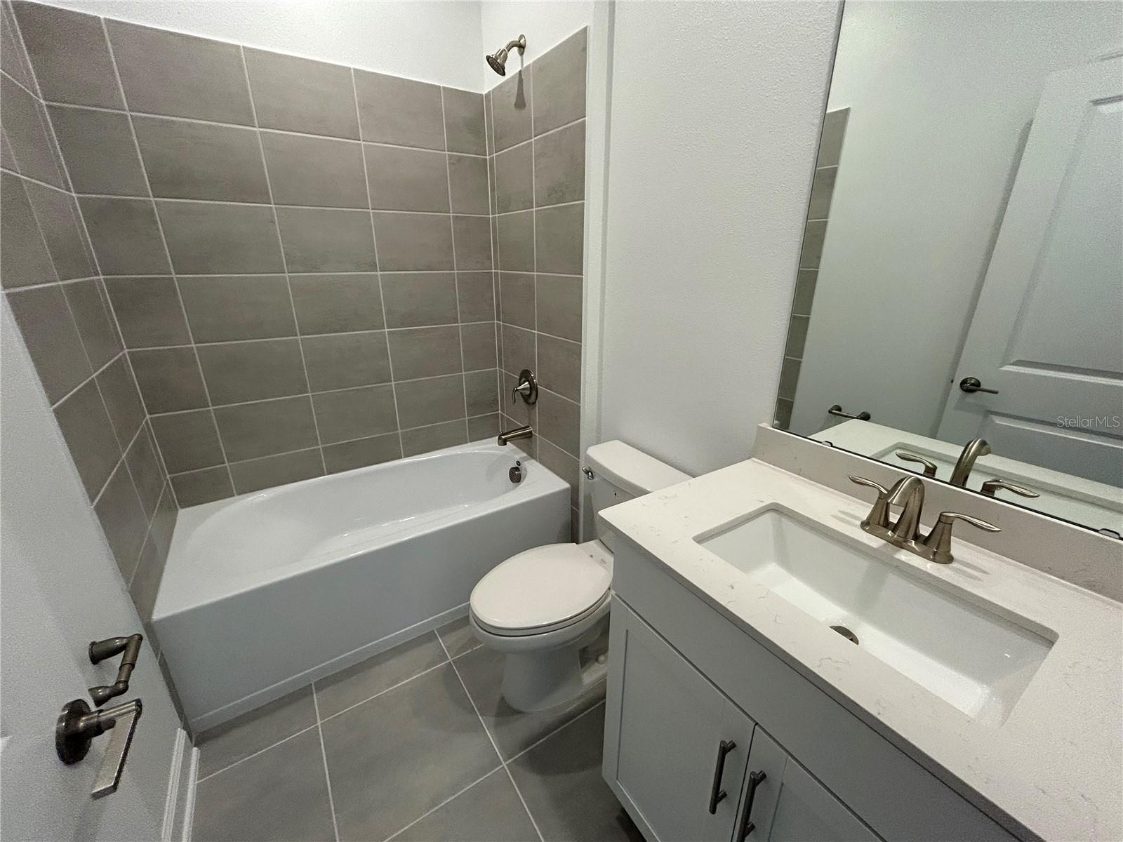 3008 Ella Way Property Photo 20