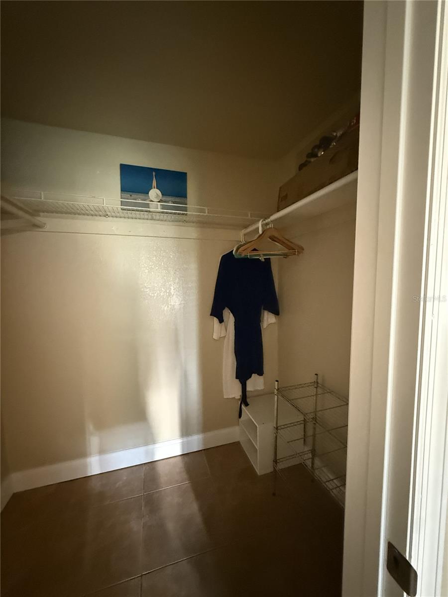 4215 E Bay Dr #1702b Property Photo 18