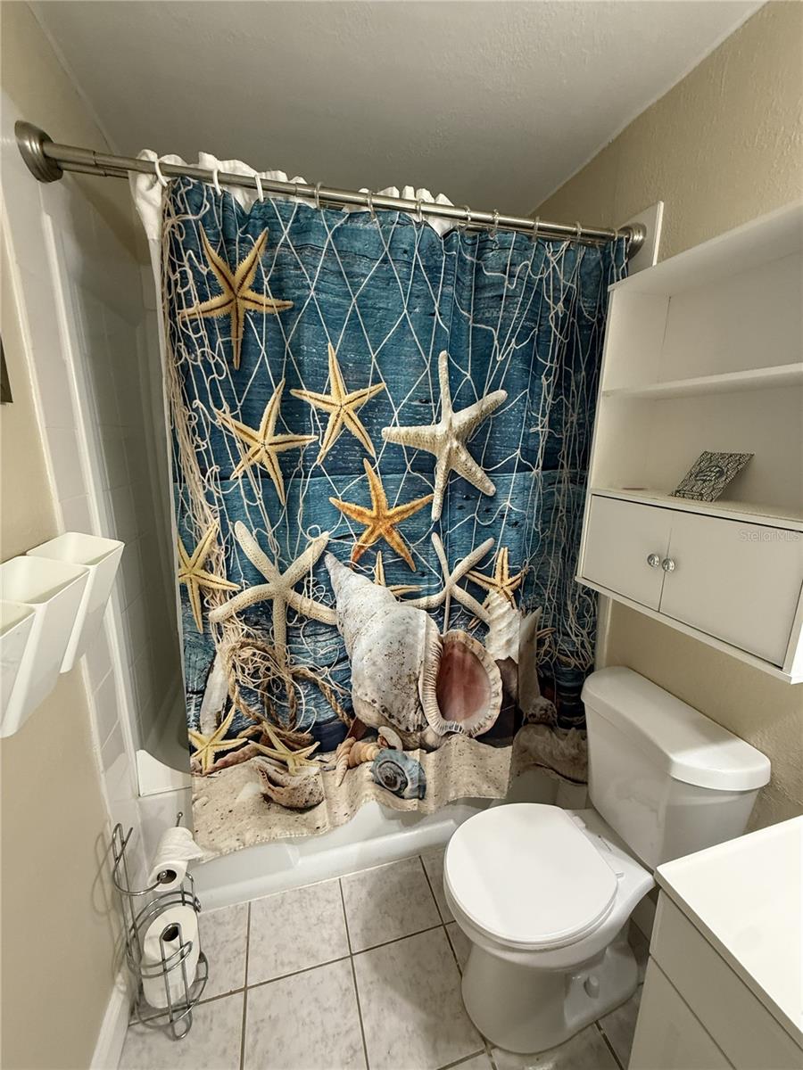 4215 E Bay Dr #1702b Property Photo 22