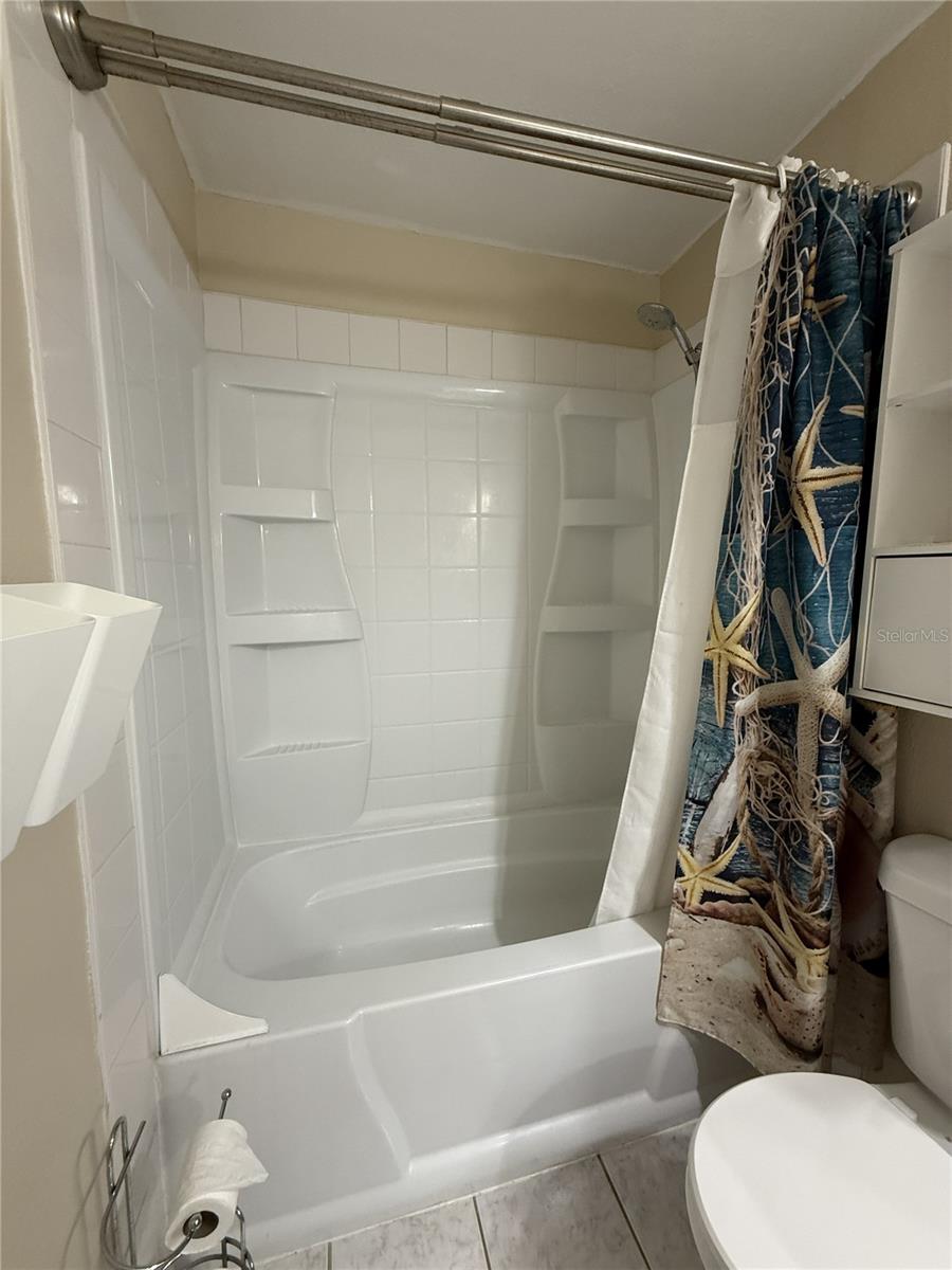 4215 E Bay Dr #1702b Property Photo 24
