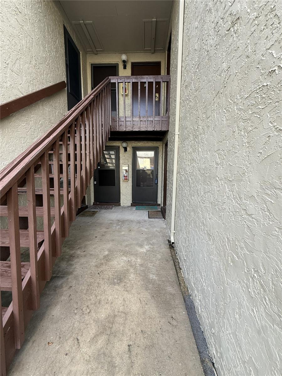 4215 E Bay Dr #1702b Property Photo 29