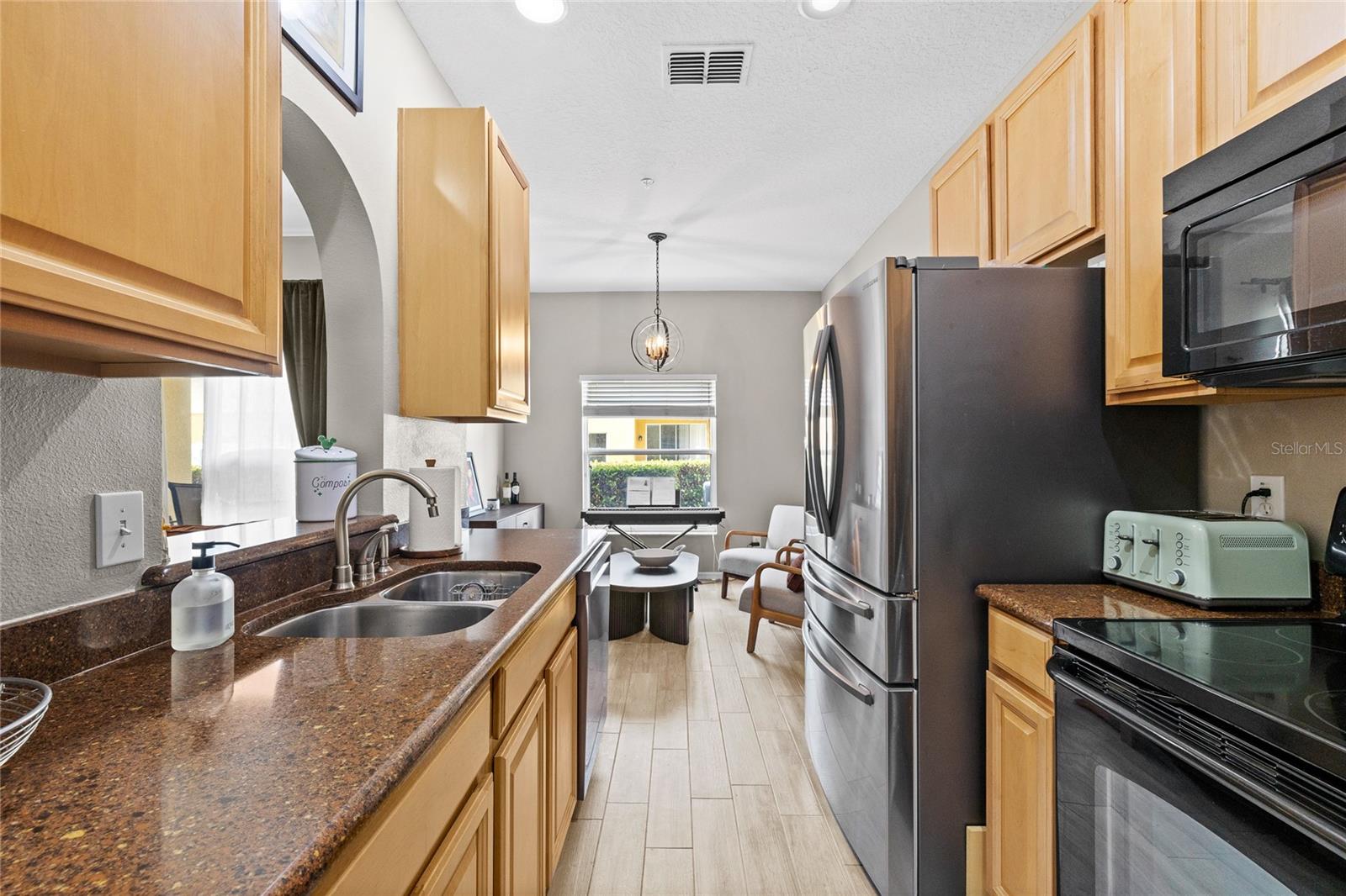 723 Marotta Loop Property Photo 3