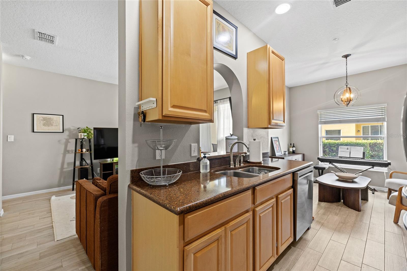 723 Marotta Loop Property Photo 4