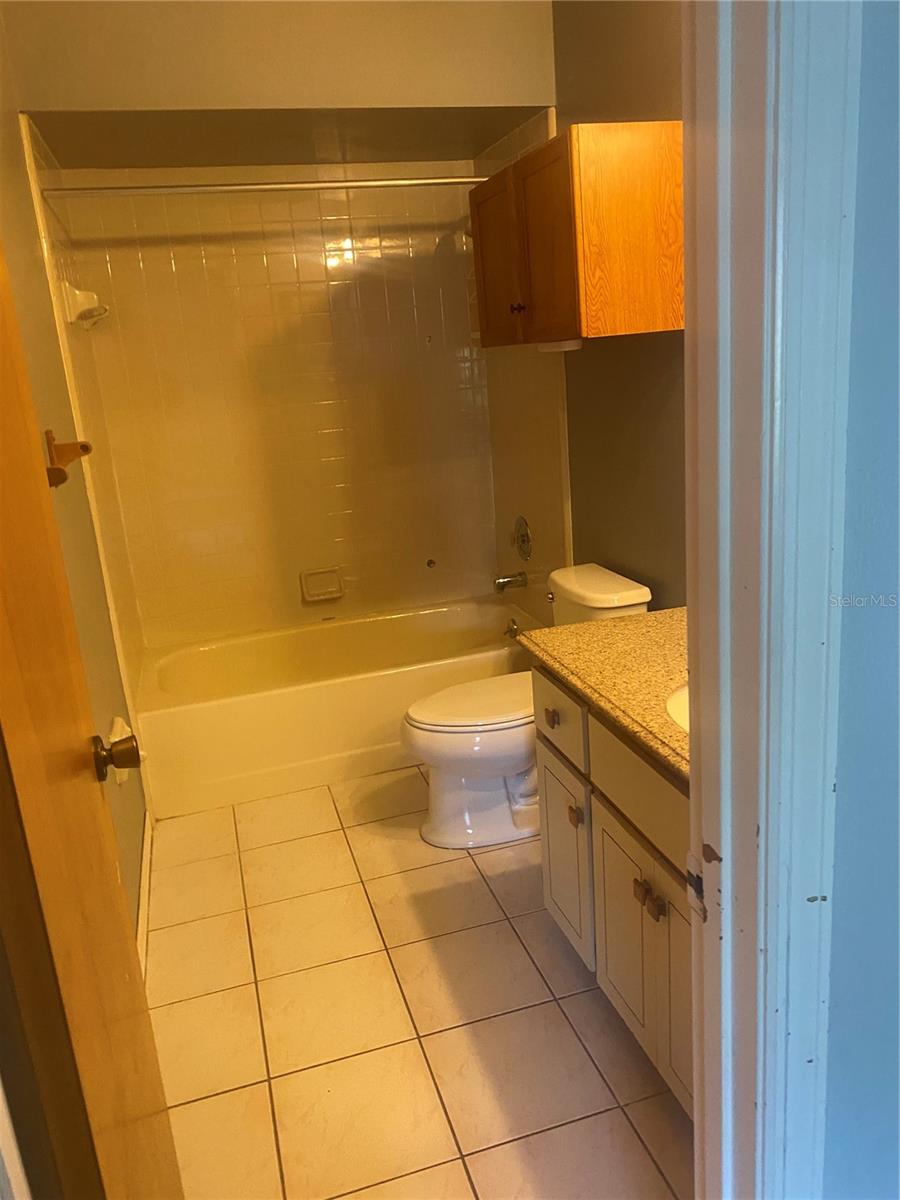 120 Lindenwood Ln Property Photo 21