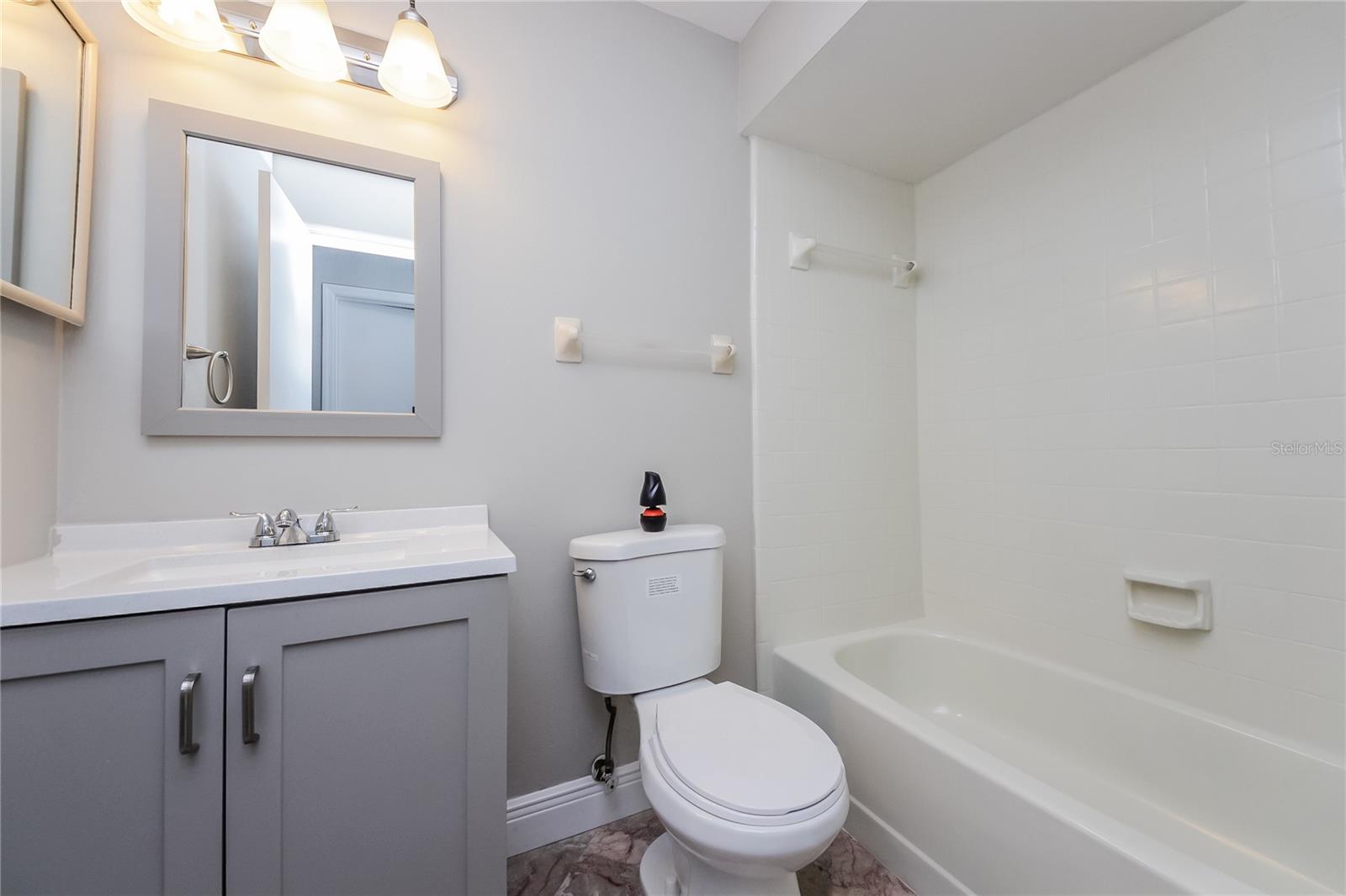 660 Mckinley Ct Property Photo 14