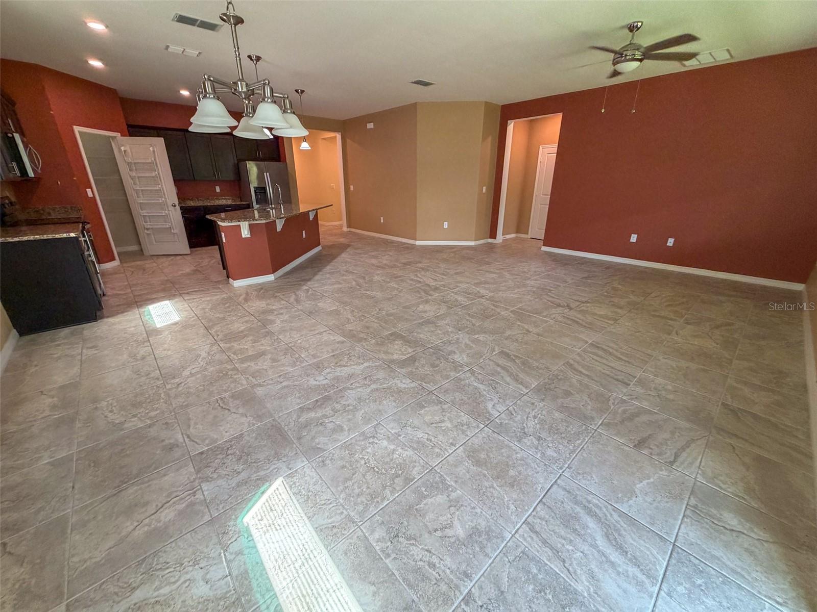 11460 Wakeworth St Property Photo 7