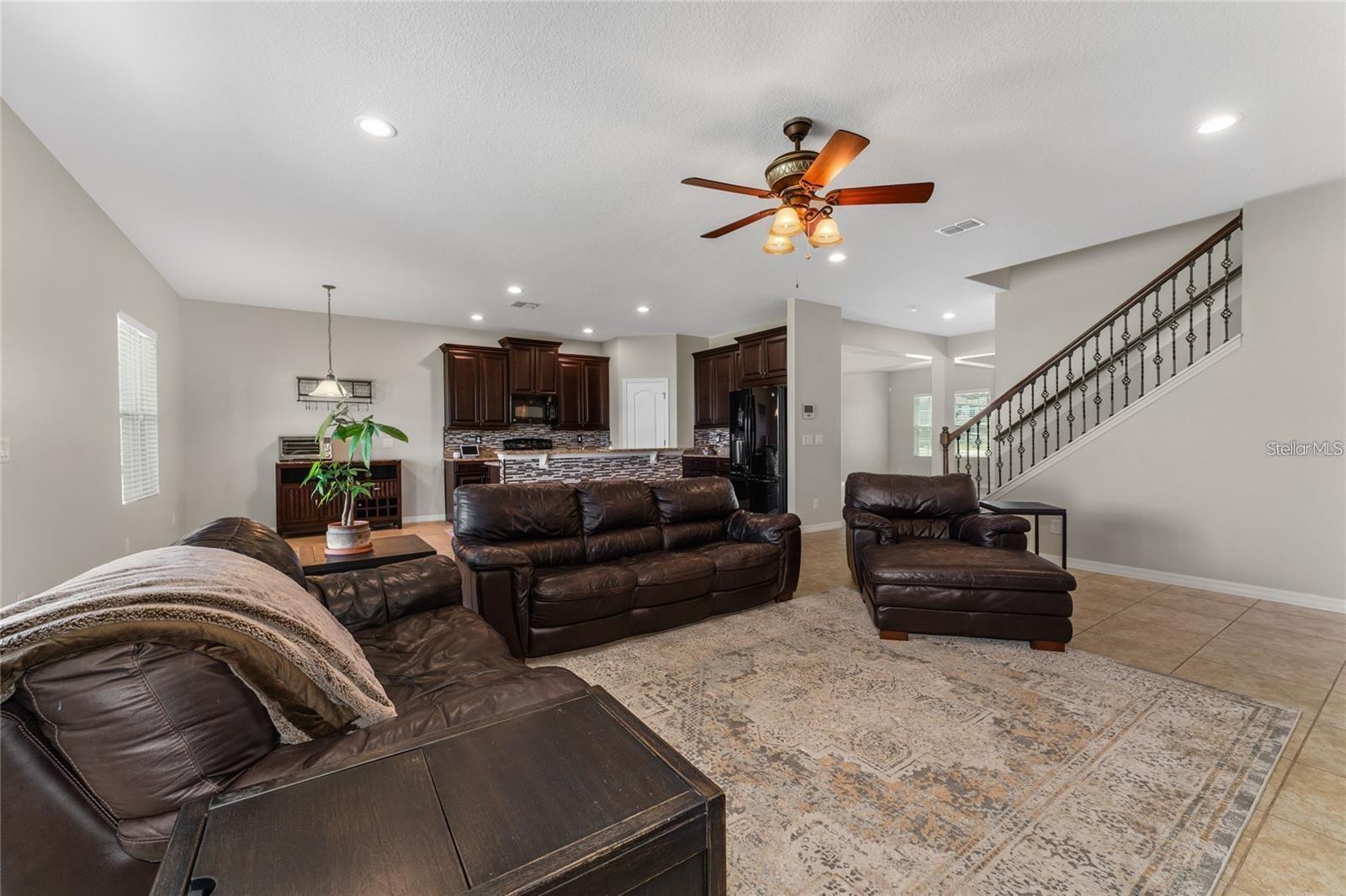 14537 San Lorenzo Dr Property Photo 10