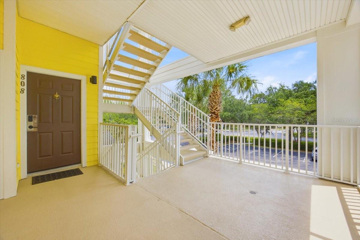 808 Lucaya Loop Property Photo 3