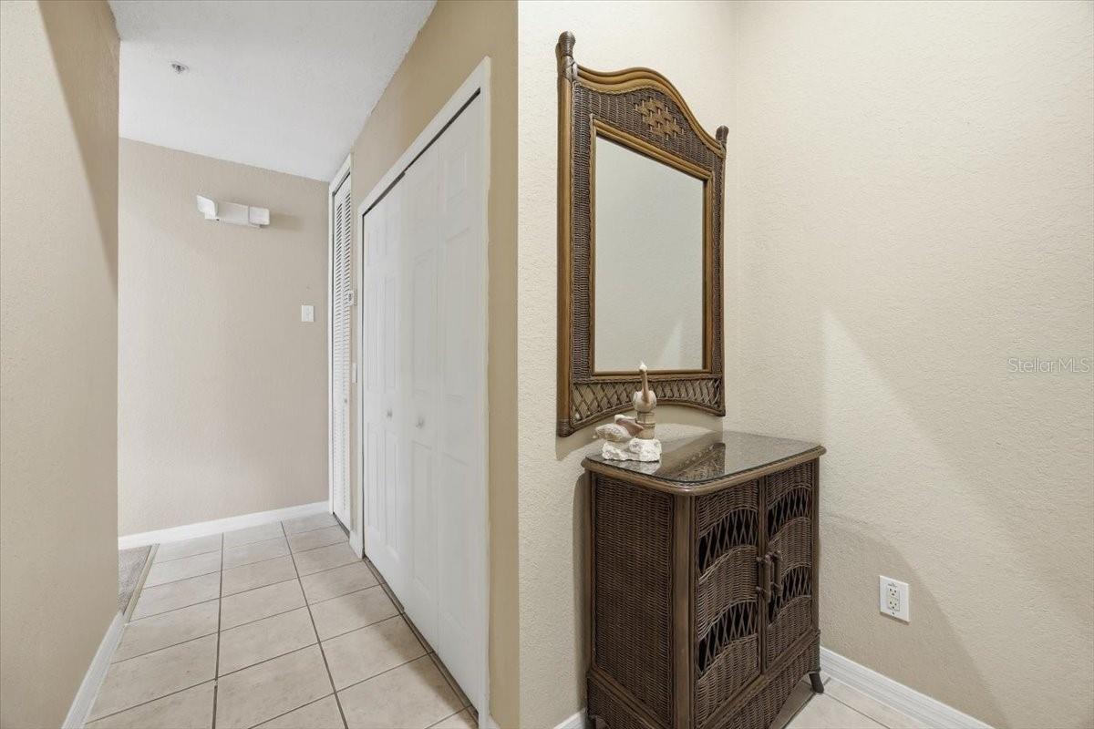 808 Lucaya Loop Property Photo 5