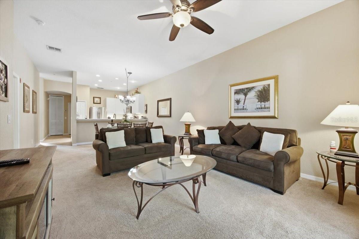808 Lucaya Loop Property Photo 11