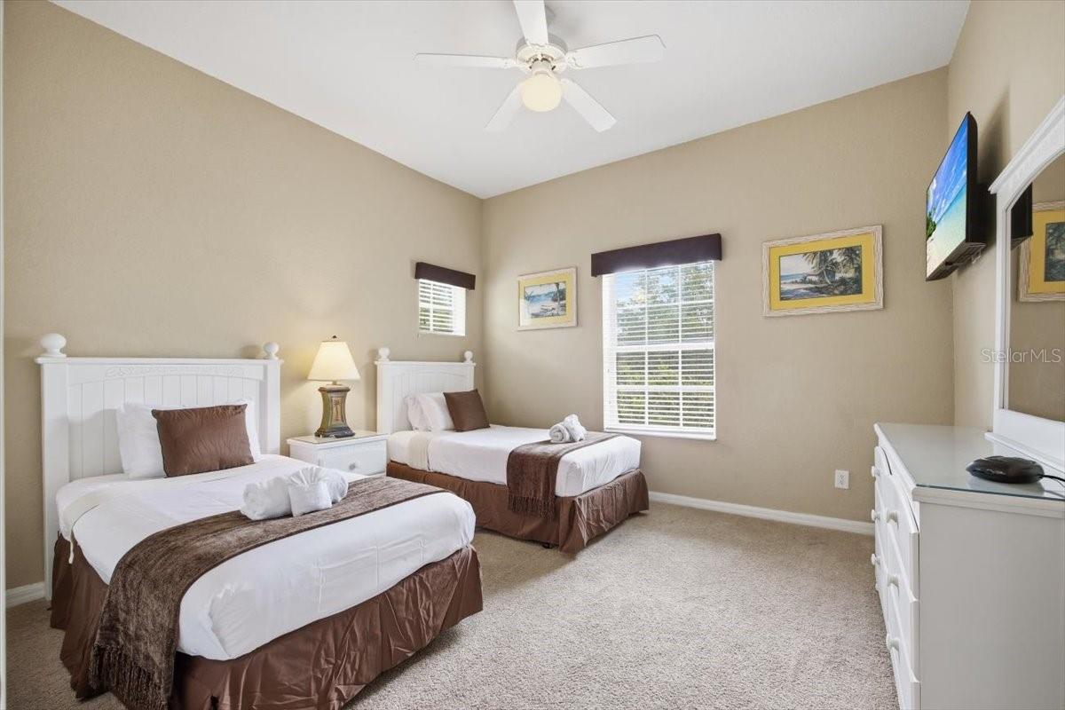 808 Lucaya Loop Property Photo 14