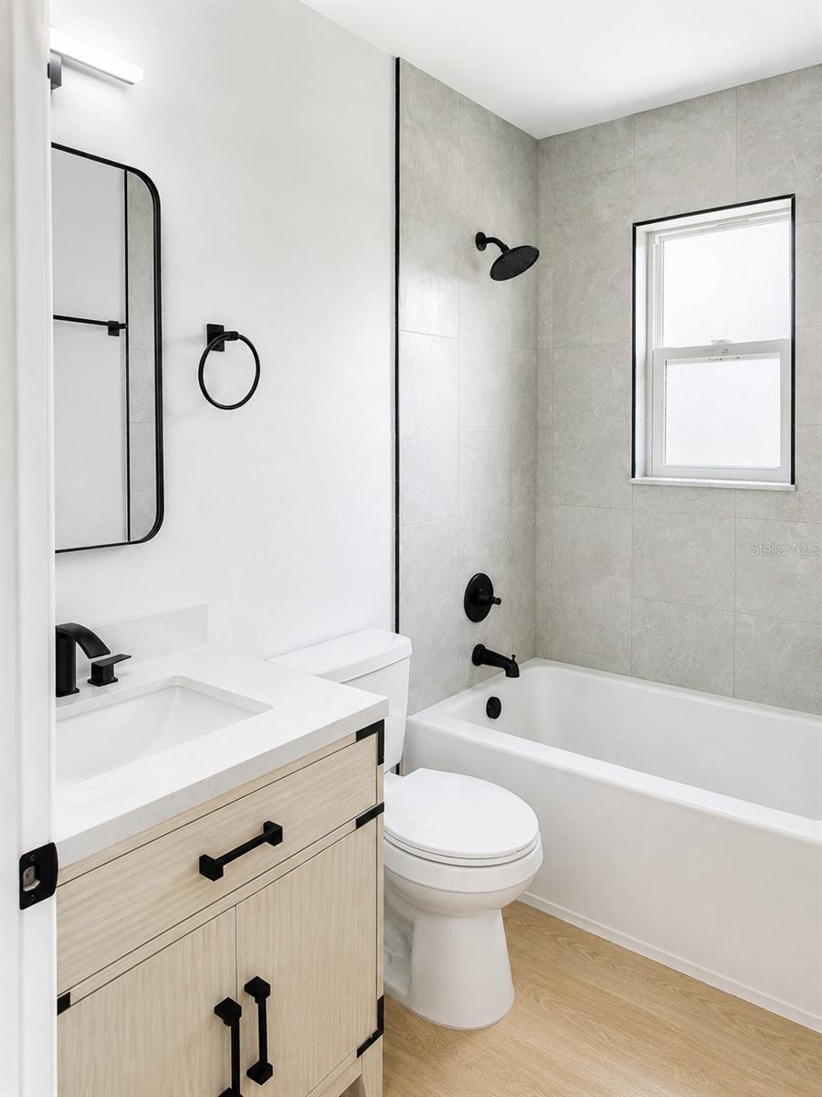 49 Lake Court Loop Property Photo 10