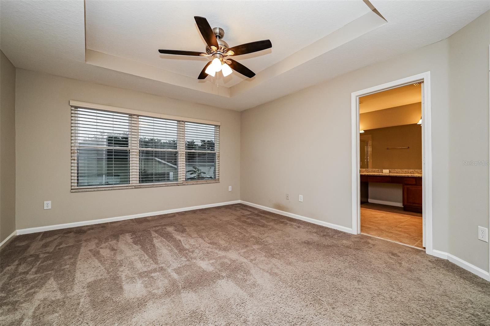 2026 Heartland Cir Property Photo 10