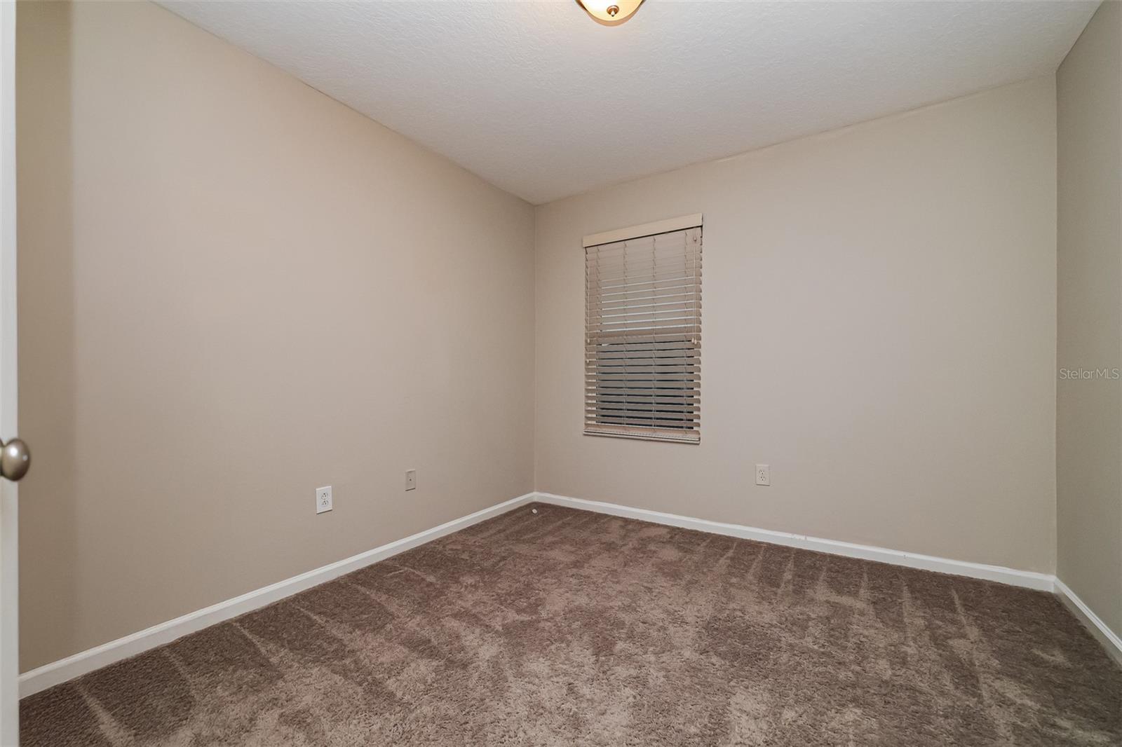 2026 Heartland Cir Property Photo 17